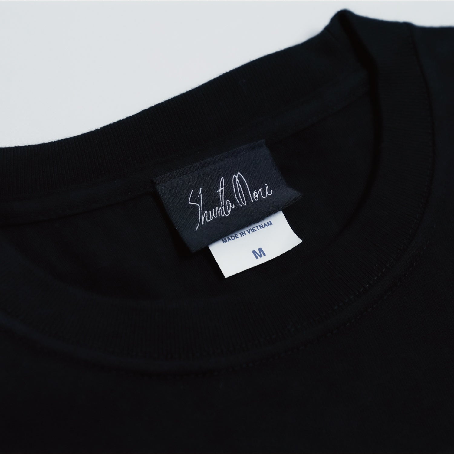 【販売終了】NANITABEMASU ロンT -MOJI- Black