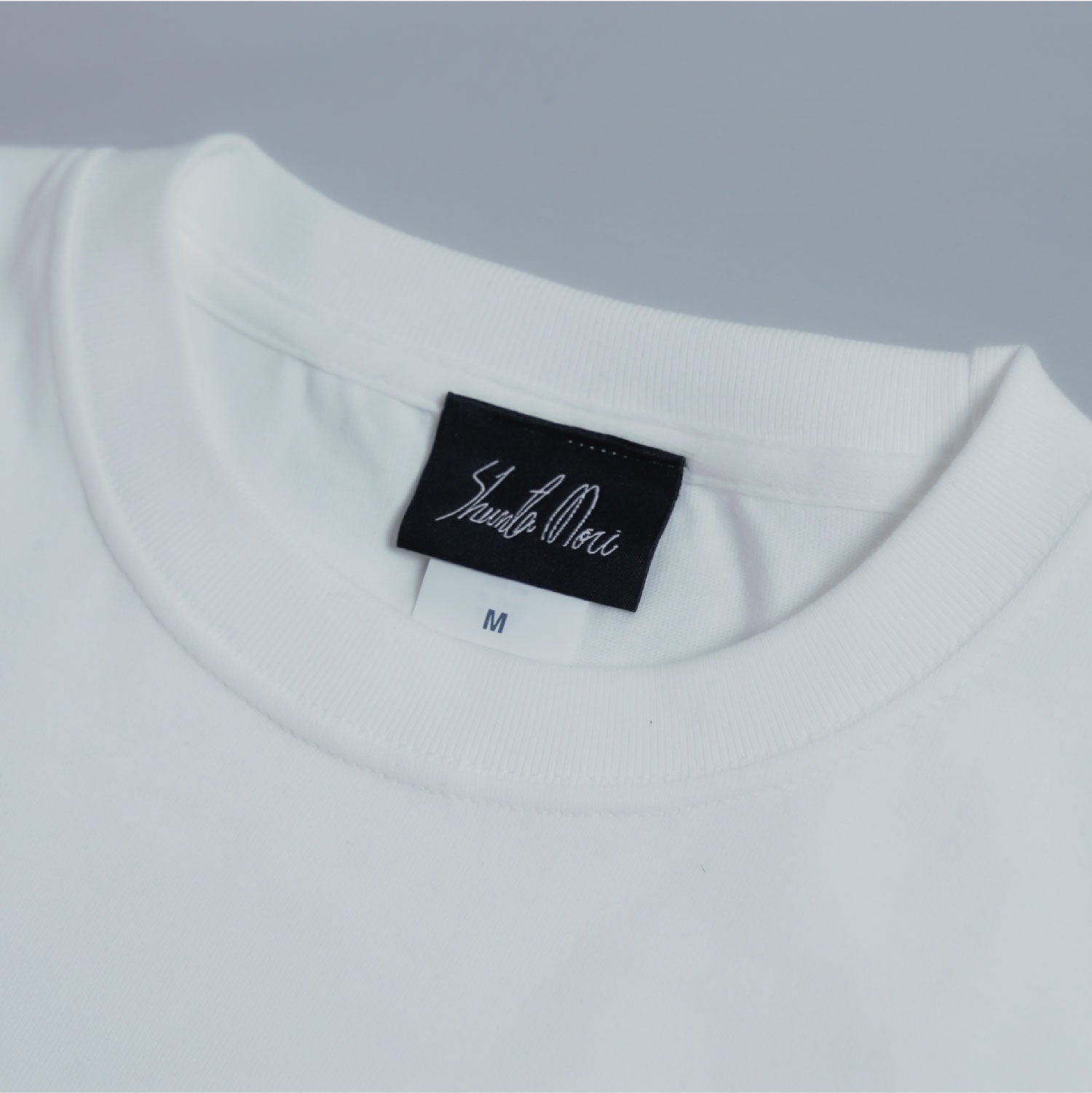 【販売終了】NANITABEMASU ロンT -MOJI- White