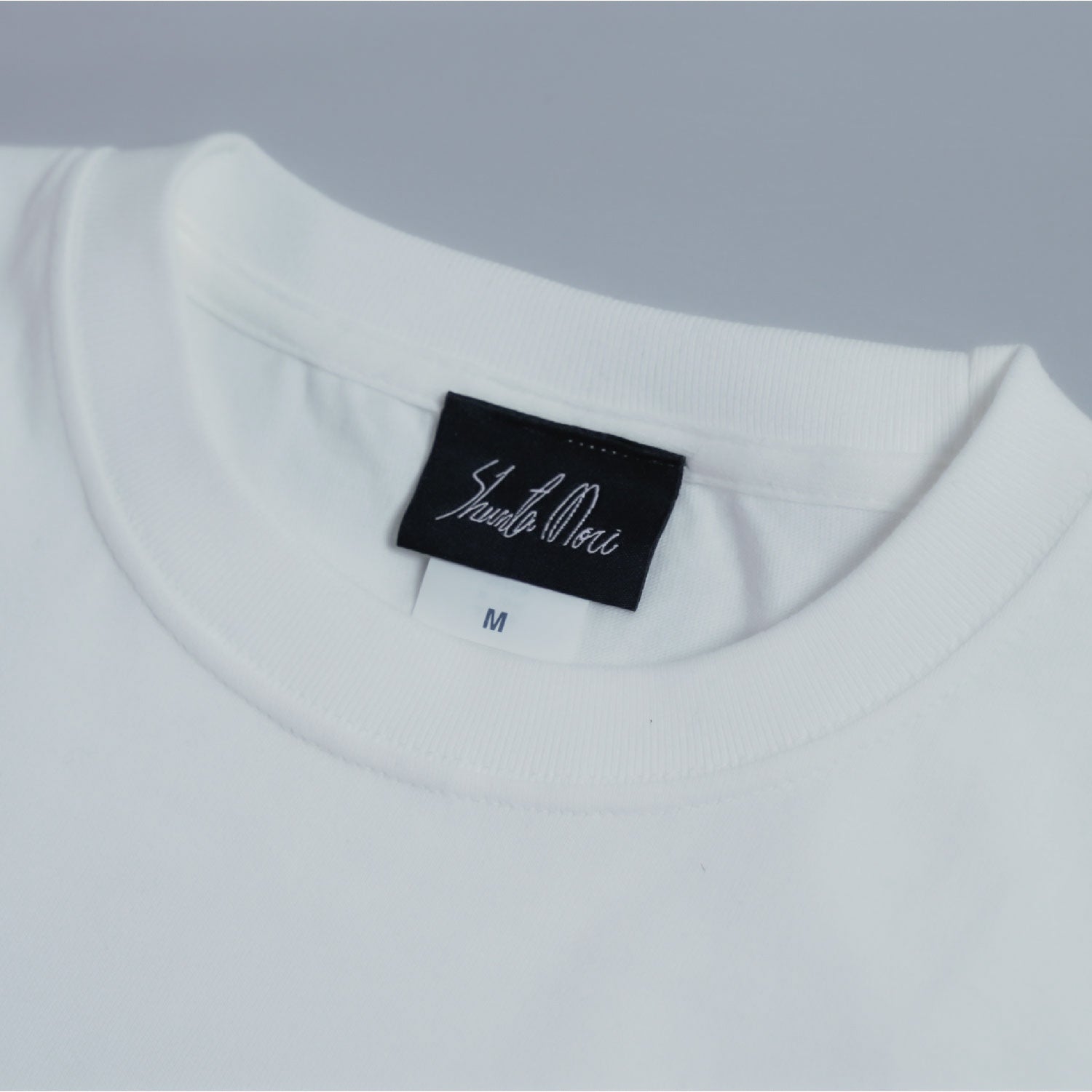 【販売終了】NANITABEMASU ロンT -SHIKAKU- White