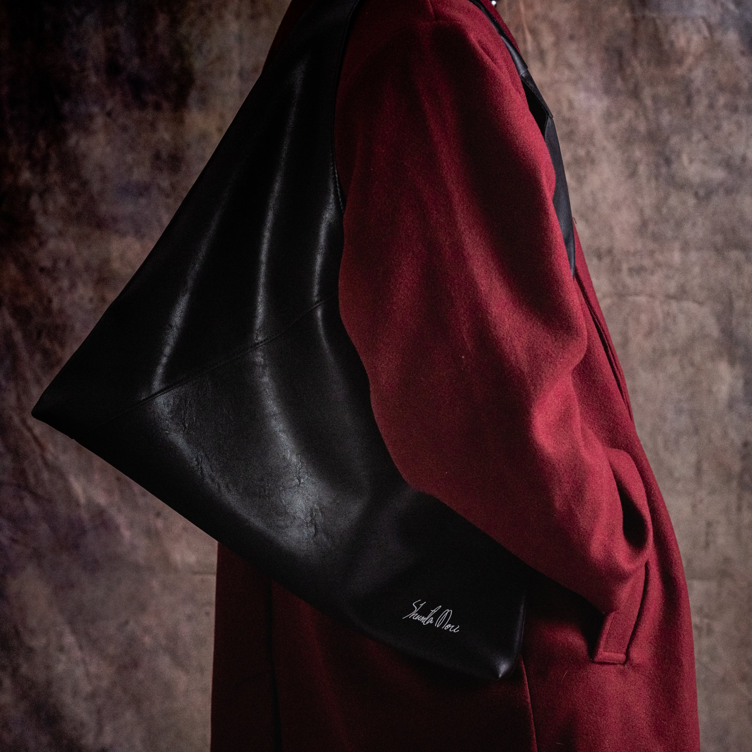 【抽選商品】Omusuviレザーバッグ BLACK