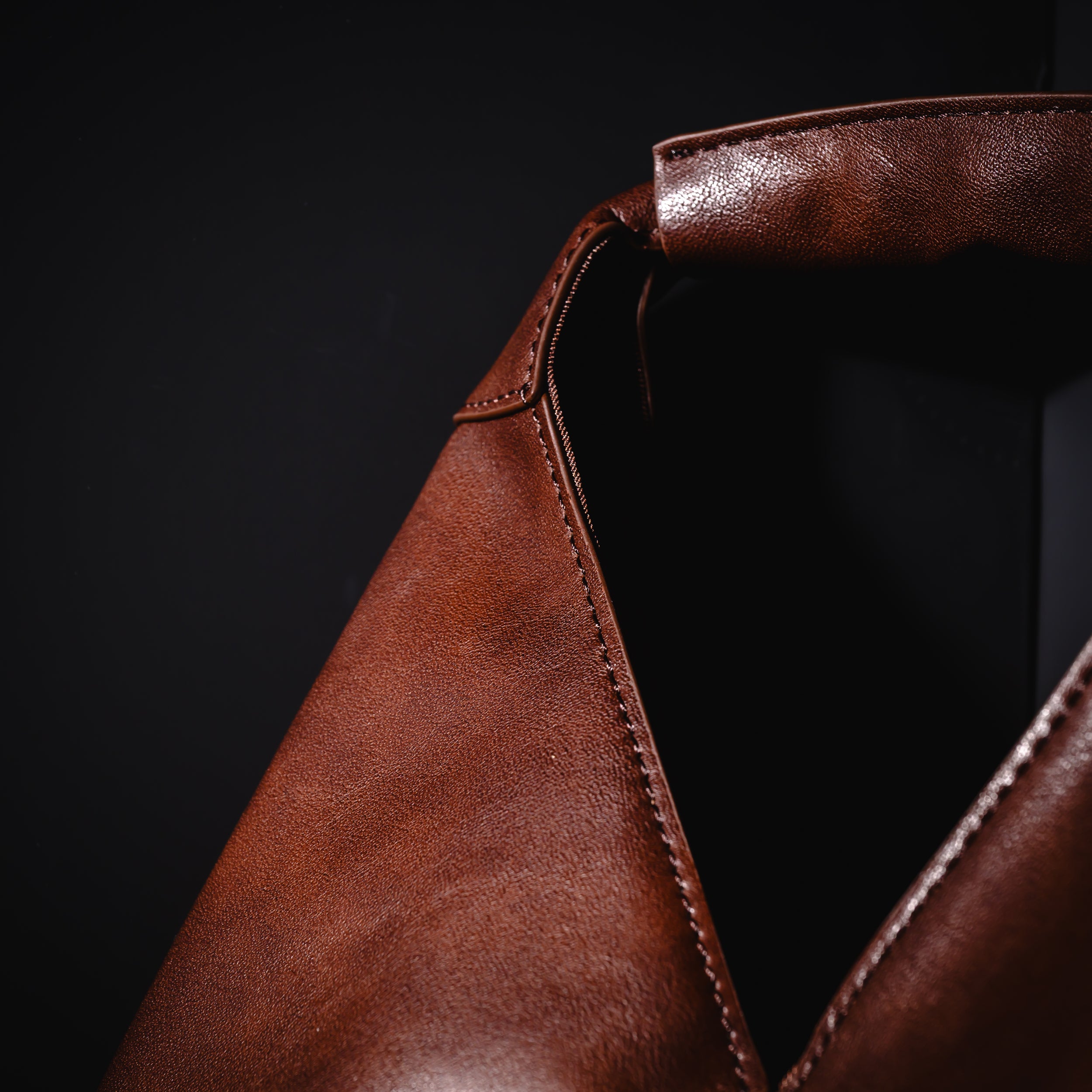 Omusuviレザーバッグ BROWN